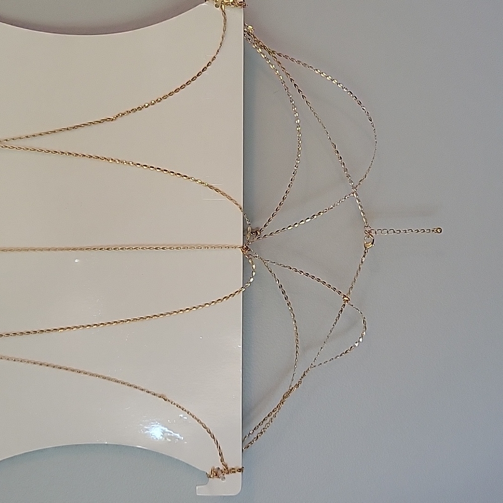 Body chains - Picture 2 of 3